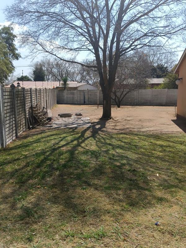 5 Bedroom Property for Sale in Sasolburg Free State